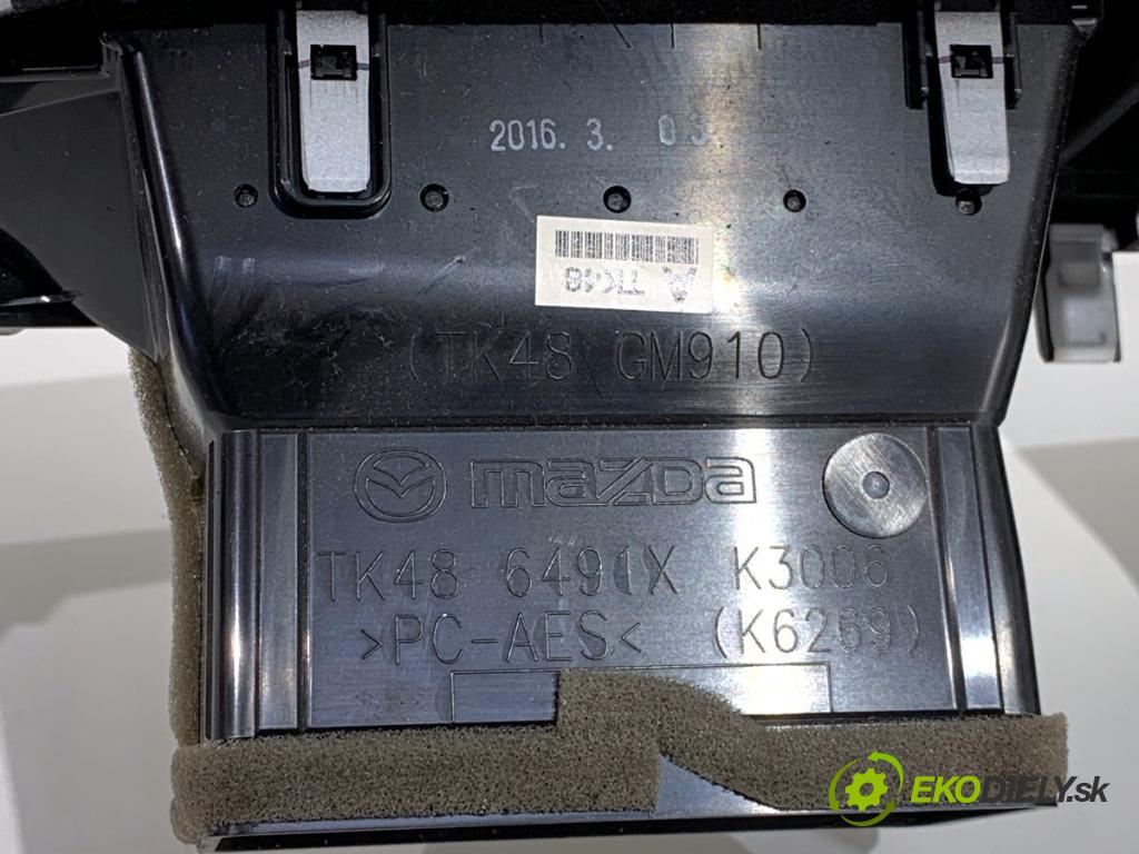 MAZDA CX-9 SUV 2016 184 kW 2.5 T AWD 2488 Mriežky kúrenia predný stredna TK486491X