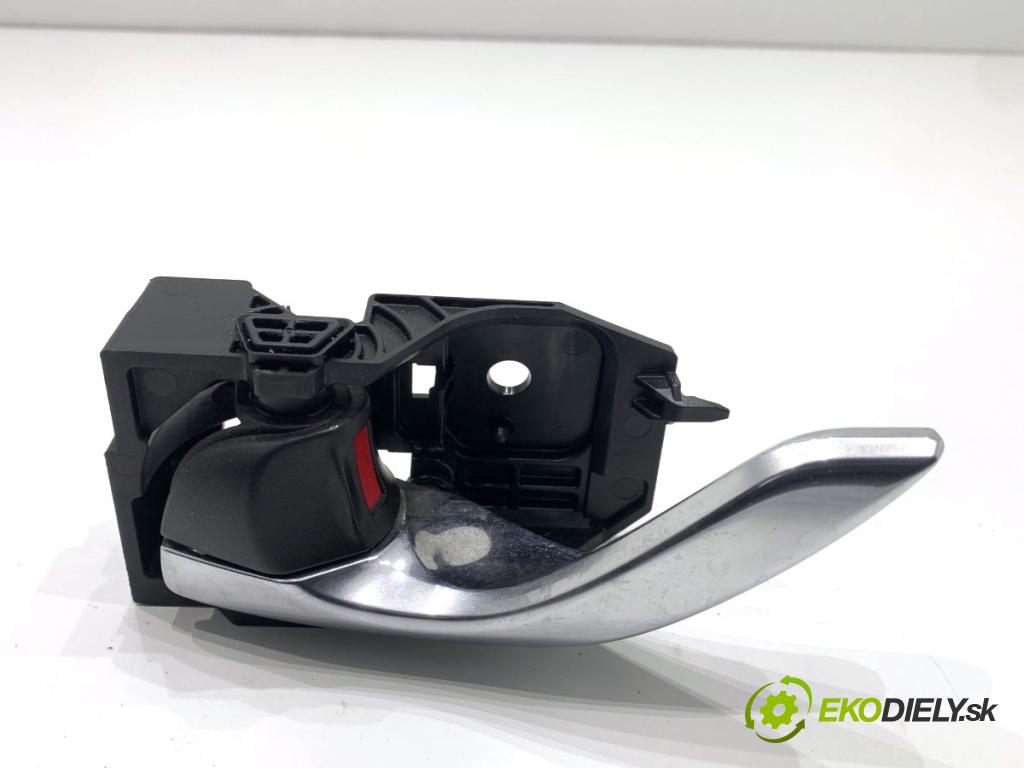 MAZDA CX-9 SUV 2016 184 kW 2.5 T AWD 2488 Kľučka vnútorná ľavy zad 