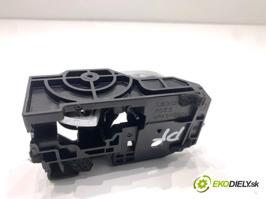 MAZDA CX-9 SUV 2016 184 kW 2.5 T AWD 2488 Kľučka vnútorná ľavy zad