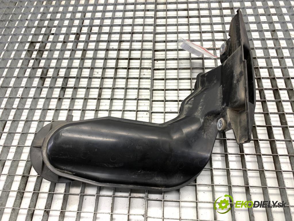 MAZDA CX-9 SUV 2016 184 kW 2.5 T AWD 2488 Volant vzduchu PY8W13201