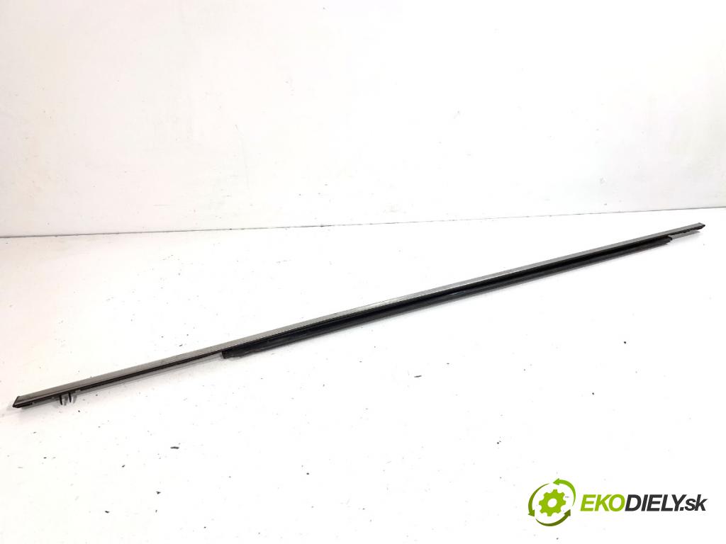 MAZDA CX-9 SUV 2016 184 kW 2.5 T AWD 2488 Lišta Sbírání: zad pravy