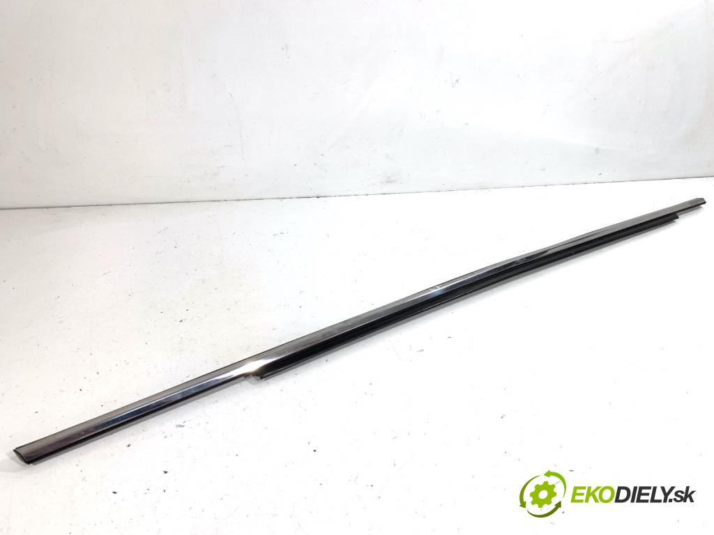 MAZDA CX-9 SUV 2016 184 kW 2.5 T AWD 2488 Lišta Sbírání: zad ľavy 