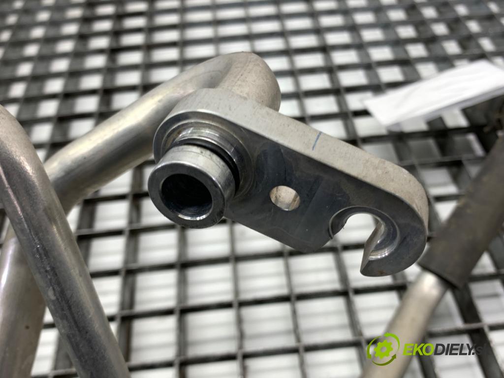 MAZDA CX-9 SUV 2016 184 kW 2.5 T AWD 2488 rúrka klimatizácie  (Rúrka klimatizácie)