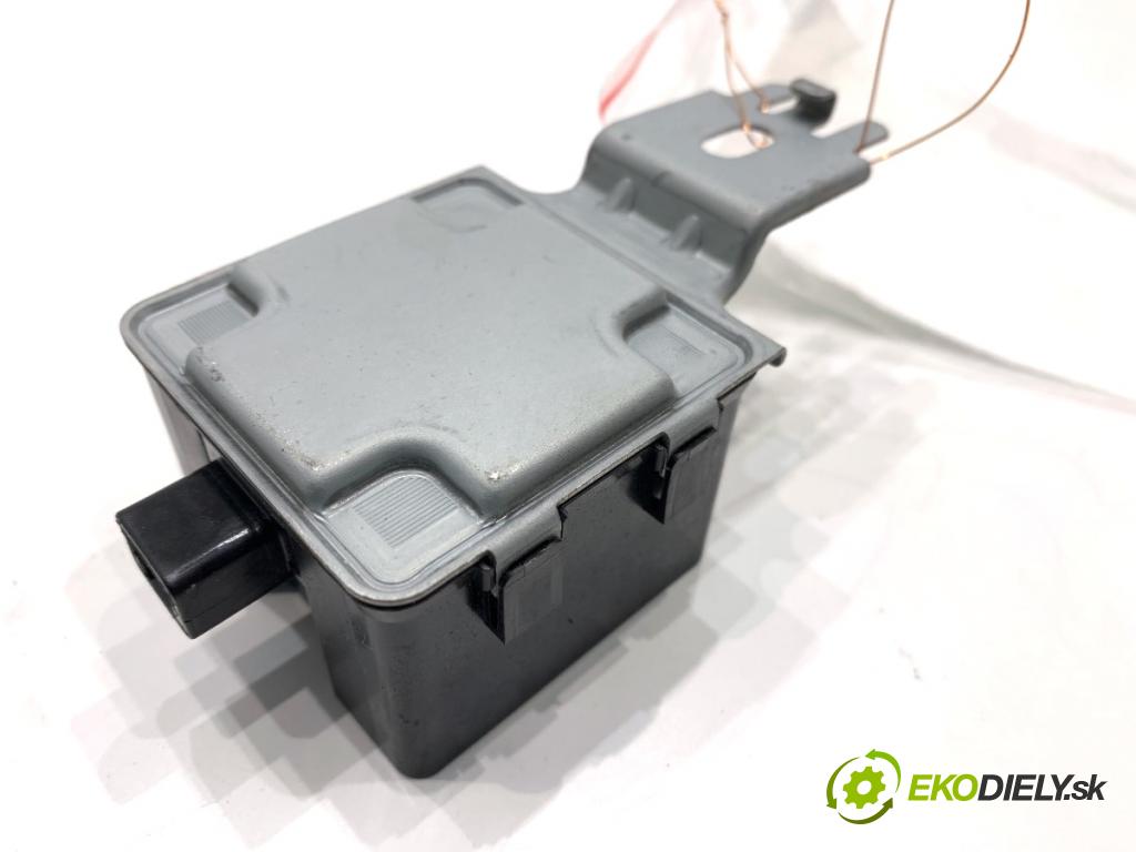 MAZDA CX-9 SUV 2016 184 kW 2.5 T AWD 2488 Modul KEYLESS KD33675D4