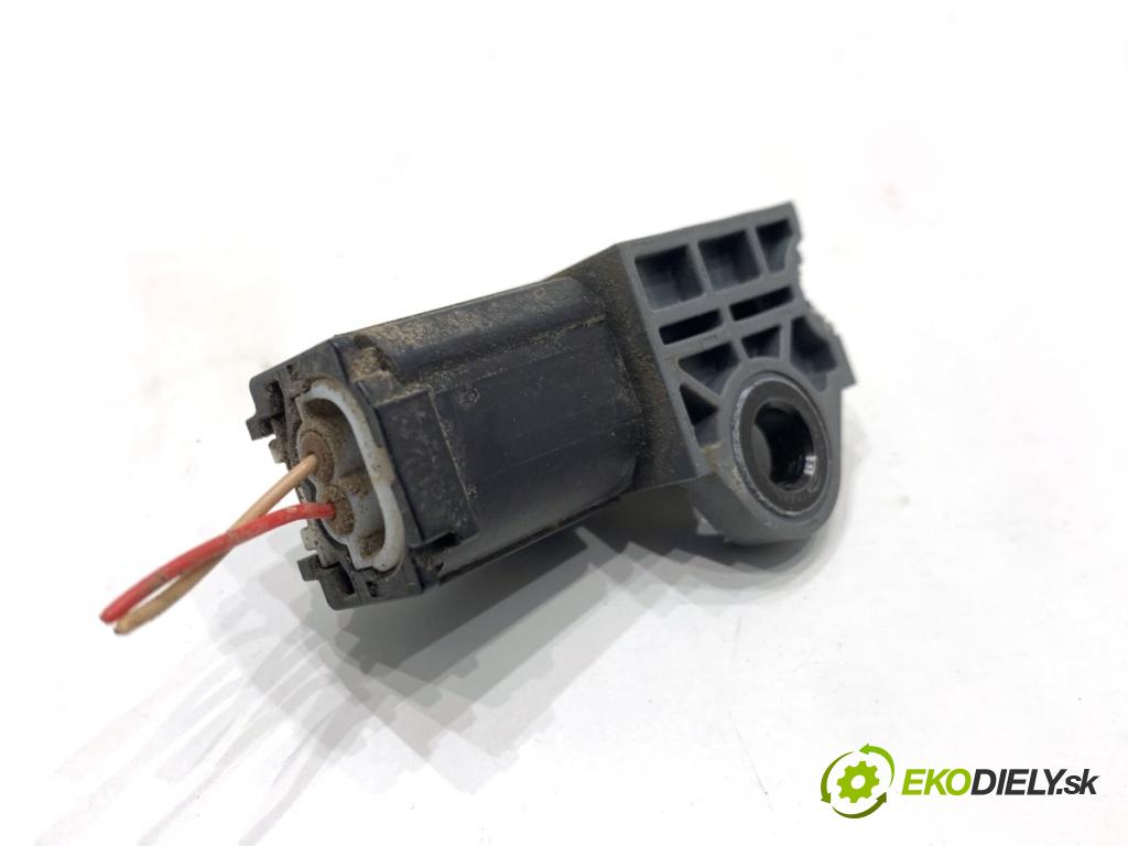 MAZDA CX-9 SUV 2016 184 kW 2.5 T AWD 2488 snímač nárazu G46C-57K1XA (Snímač nárazu)