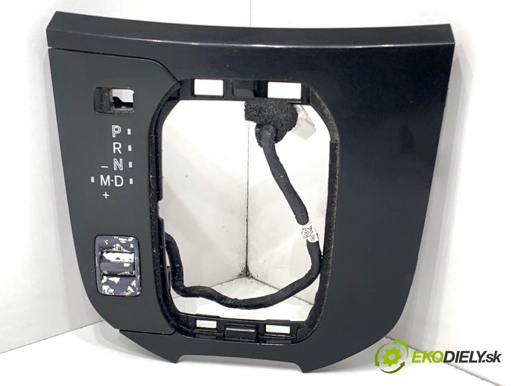 MAZDA CX-9 SUV 2016 184 kW 2.5 T AWD 2488 Rámček kryt TUNEL: TK4864341