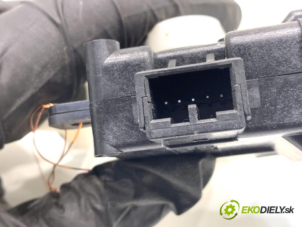 MAZDA CX-9 SUV 2016 184 kW 2.5 T AWD 2488 motor topení 113800-3480