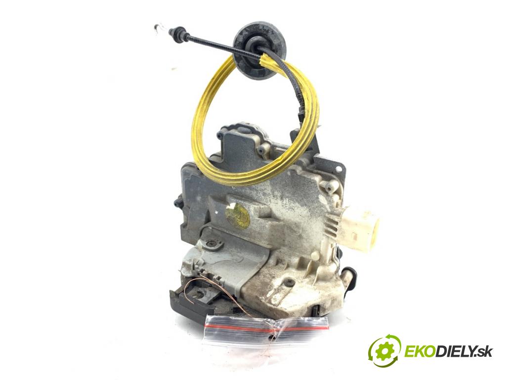 AUDI A6 C6 sedan 2004 165 kW 3.0 TDI quattro 2967 zámok dveře pravý zadní část 4F0839016