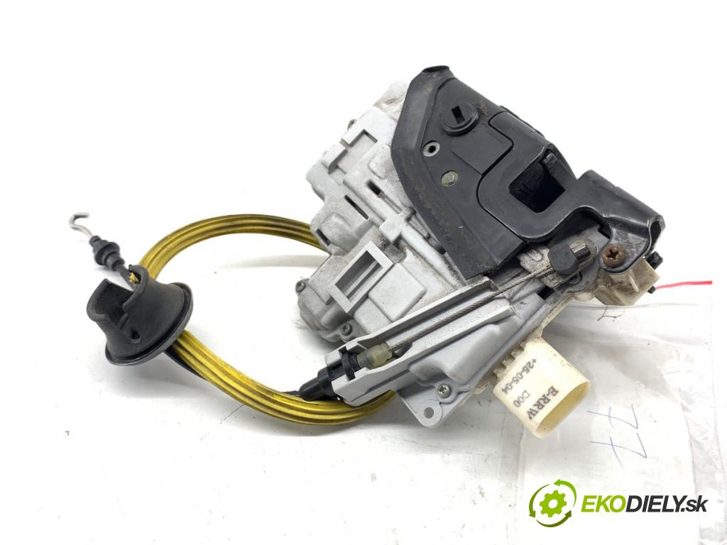 AUDI A6 C6 sedan 2004 165 kW 3.0 TDI quattro 2967 zámok Dvere pravy zad 4F0839016