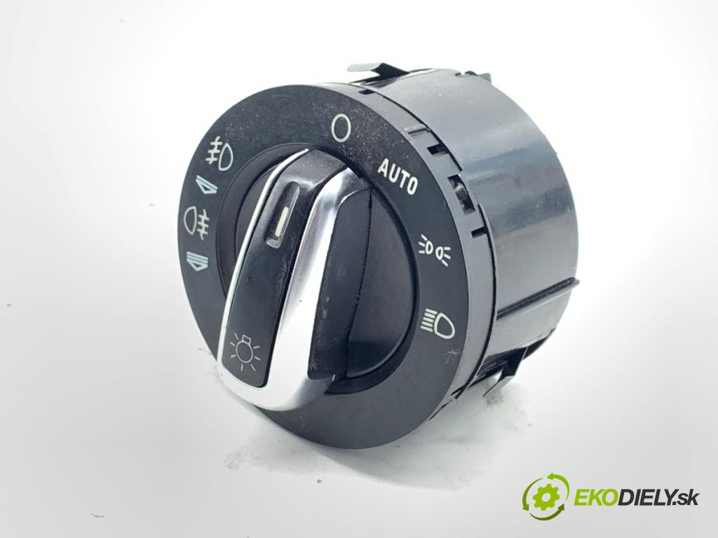 AUDI A6 C6 sedan 2004 165 kW 3.0 TDI quattro 2967 spínač světel 