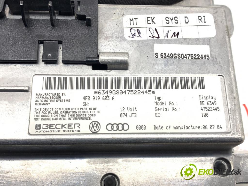 AUDI A6 C6 sedan 2004 165 kW 3.0 TDI quattro 2967 Dislpej 4F0919603A (Prístrojová doska)