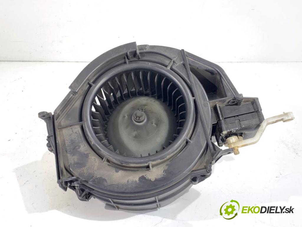 AUDI A6 C6 sedan 2004 165 kW 3.0 TDI quattro 2967 topení 