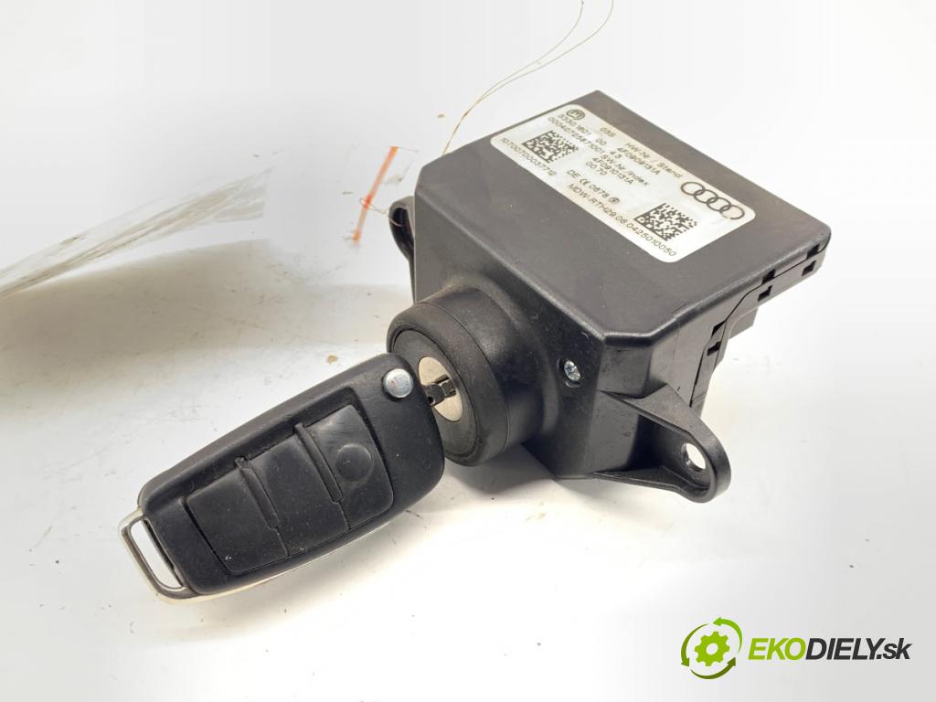 AUDI A6 C6 sedan 2004 165 kW 3.0 TDI quattro 2967 spínačka 4F0909131A (Spínací skříňka)
