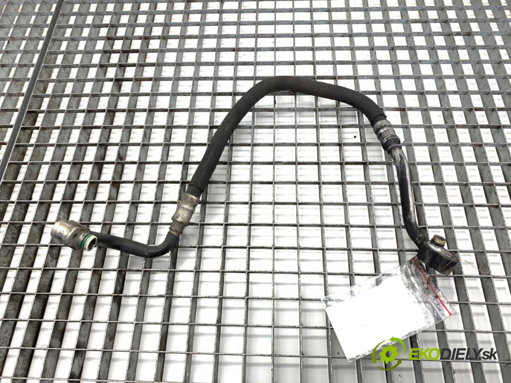 AUDI A6 C6 sedan 2004 165 kW 3.0 TDI quattro 2967 rúrka klimatizácie 4F0260701M (Rúrka klimatizácie)