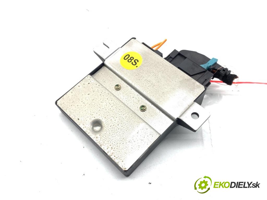 AUDI A6 C6 sedan 2004 165 kW 3.0 TDI quattro 2967 modul GATEWAY 4F0907468B