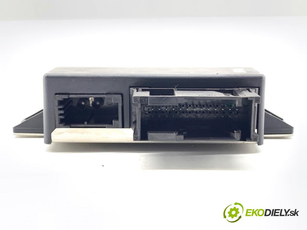 AUDI A6 C6 sedan 2004 165 kW 3.0 TDI quattro 2967 modul GATEWAY 4F0907468B