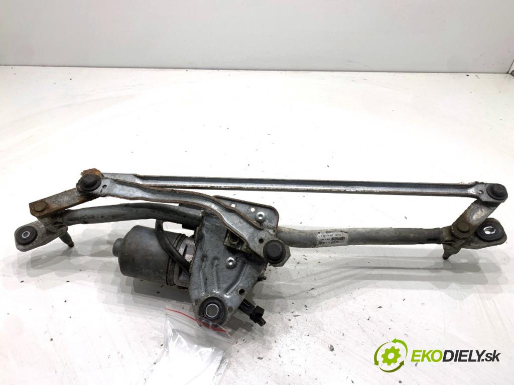 AUDI A6 C6 sedan 2004 165 kW 3.0 TDI quattro 2967 mechanismus stěračů přední část 4F1955119 (Motorek stěračů přední)