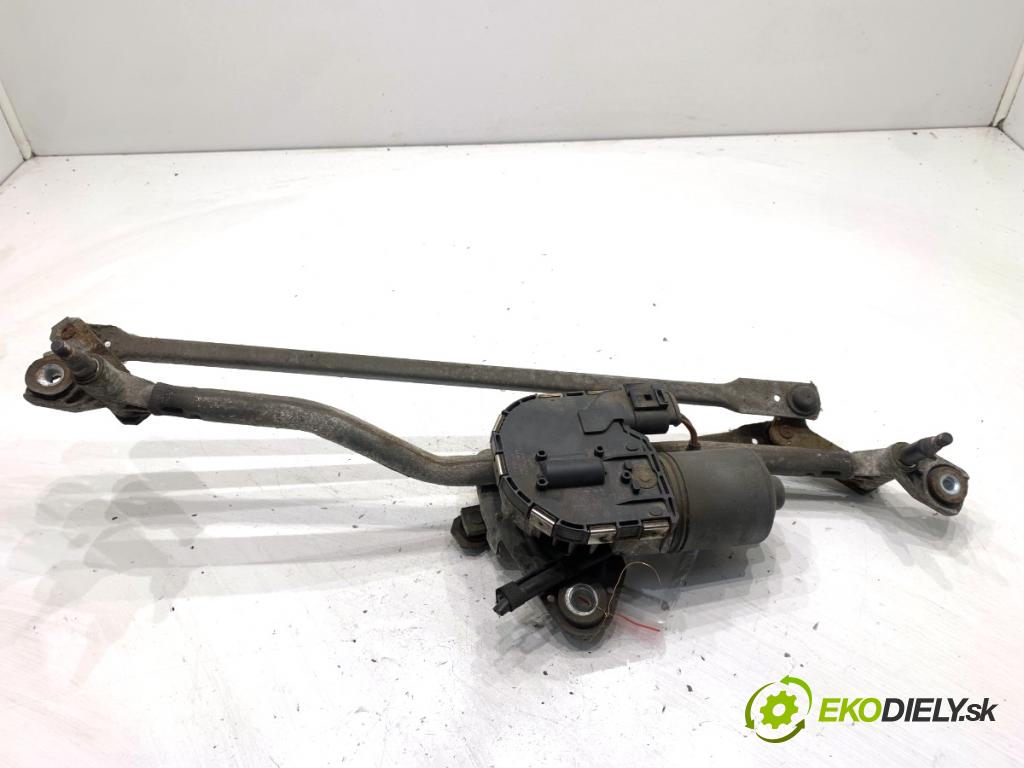 AUDI A6 C6 sedan 2004 165 kW 3.0 TDI quattro 2967 mechanismus stěračů přední část 4F1955119 (Motorek stěračů přední)