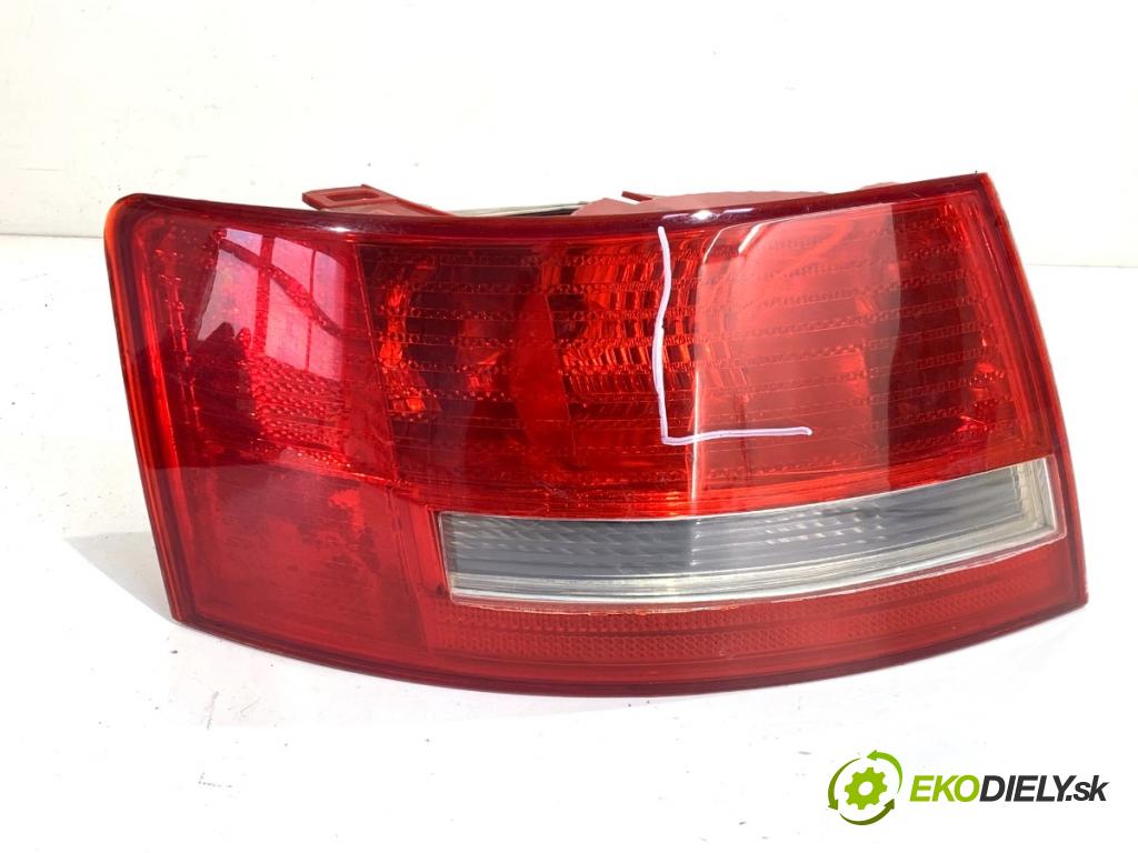 AUDI A6 C6 sedan 2004 165 kW 3.0 TDI quattro 2967 světlo levý zadní část 