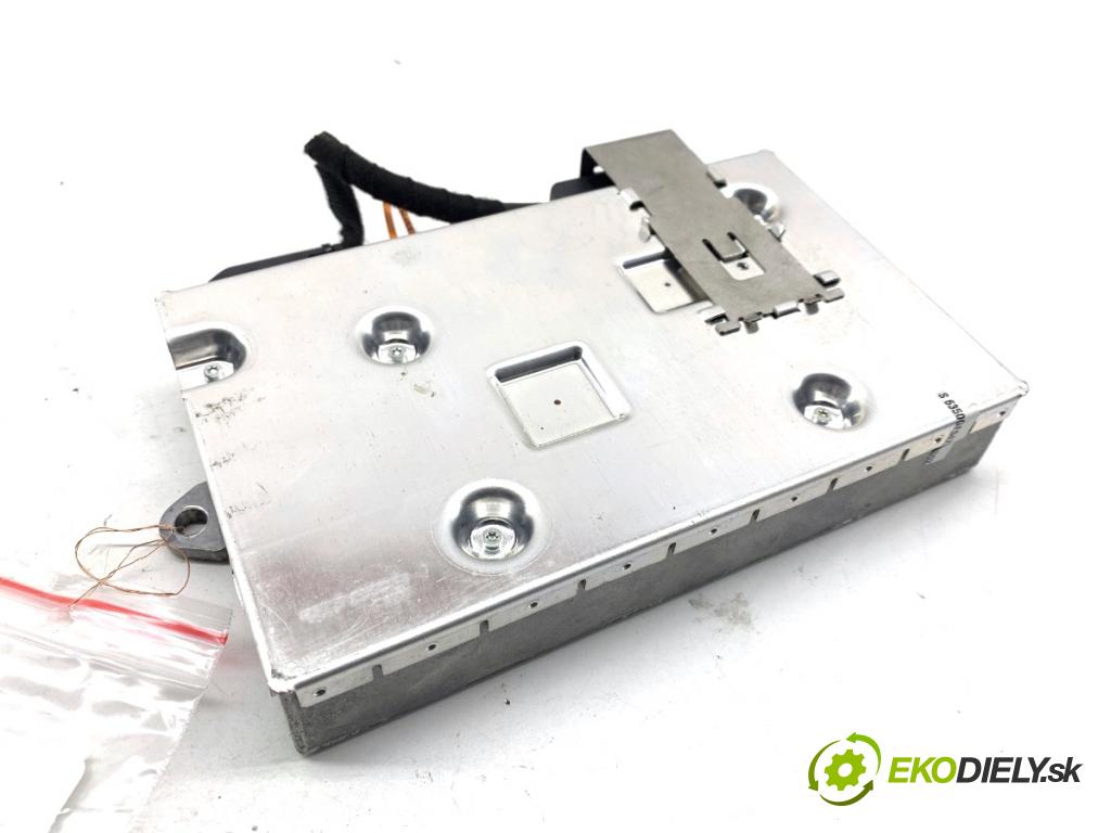 AUDI A6 C6 sedan 2004 165 kW 3.0 TDI quattro 2967 Modul MMI 4E0035729