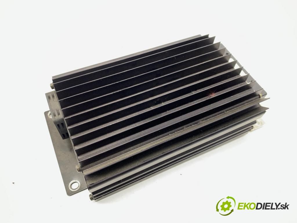 AUDI A6 C6 sedan 2004 165 kW 3.0 TDI quattro 2967 zesilovač BOSE 4F5035223C (Zesilovač)