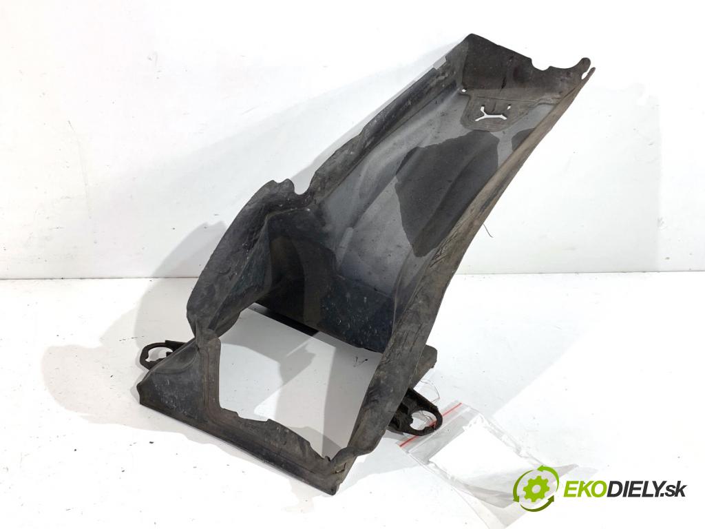 AUDI A6 C6 sedan 2004 165 kW 3.0 TDI quattro 2967 Volant vzduchu pravá 4F0145334