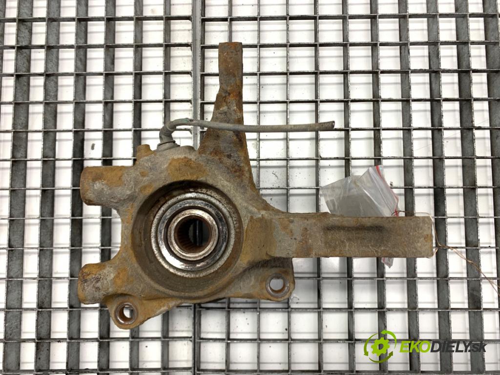 HYUNDAI TUCSON SUV 2006 104 kW 2.0 1975 náboj ľavy predný