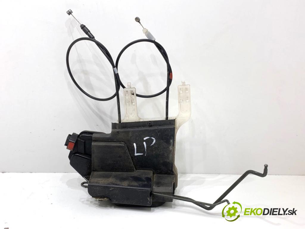 HYUNDAI TUCSON SUV 2006 104 kW 2.0 1975 zámok Dvere ľavy predný 