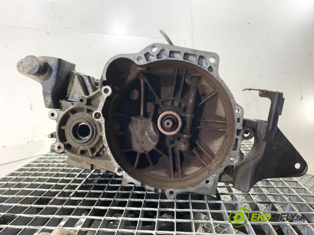 HYUNDAI TUCSON SUV 2006 104 kW 2.0 1975 převodovka  (Převodovka)