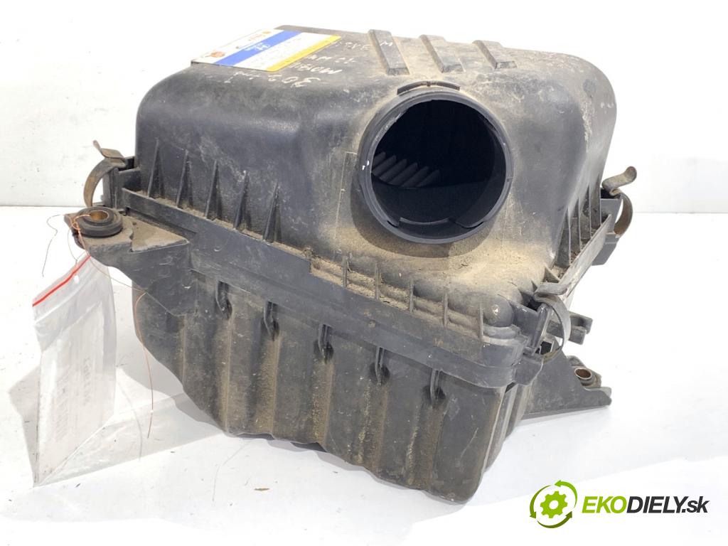 HYUNDAI TUCSON SUV 2006 104 kW 2.0 1975 obal filtra vzduchu 28100-2E000 (Kryt vzduchového filtru)