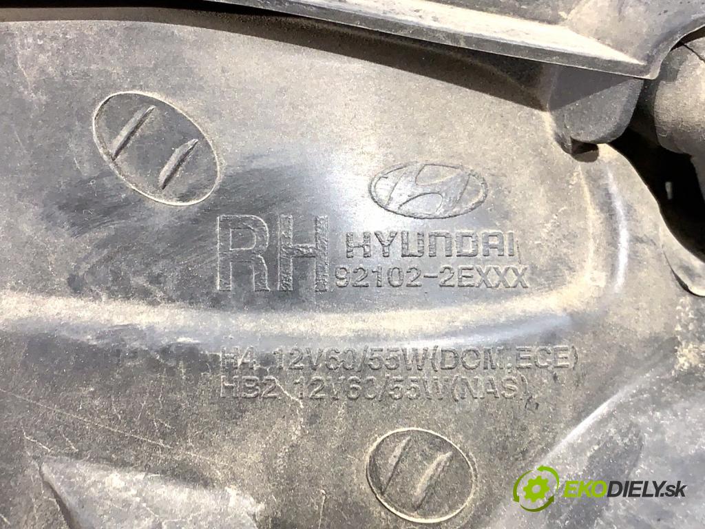 HYUNDAI TUCSON SUV 2006 104 kW 2.0 1975 světlomet pravý přední část
