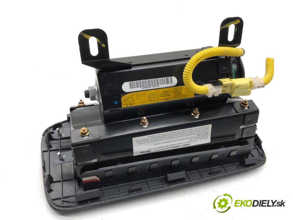 HYUNDAI TUCSON SUV 2006 104 kW 2.0 1975 AirBag spolujezdce  (Airbag)