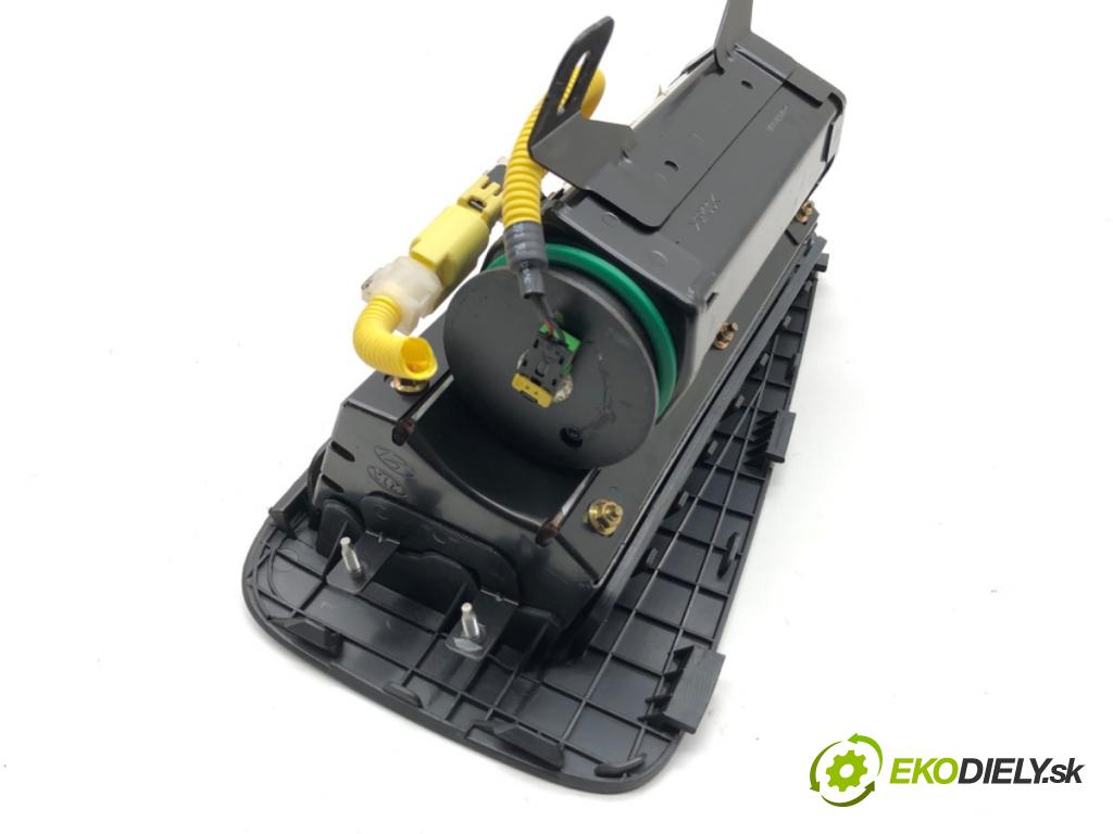 HYUNDAI TUCSON SUV 2006 104 kW 2.0 1975 AirBag spolujezdce  (Airbag)