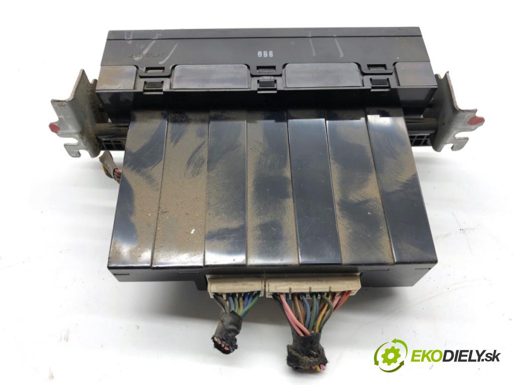 HYUNDAI TUCSON SUV 2006 104 kW 2.0 1975 Panel ovládania kúrenia 97250-2EXXX (Prepínacie páčky pod volantom)