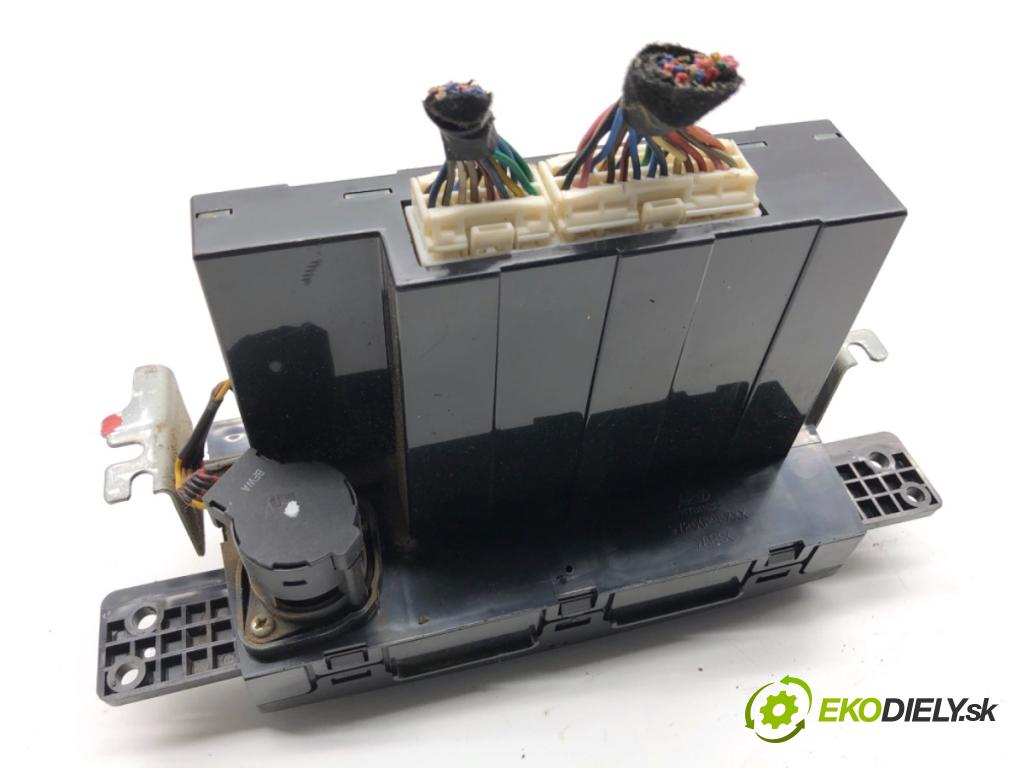 HYUNDAI TUCSON SUV 2006 104 kW 2.0 1975 Panel ovládania kúrenia 97250-2EXXX (Prepínacie páčky pod volantom)