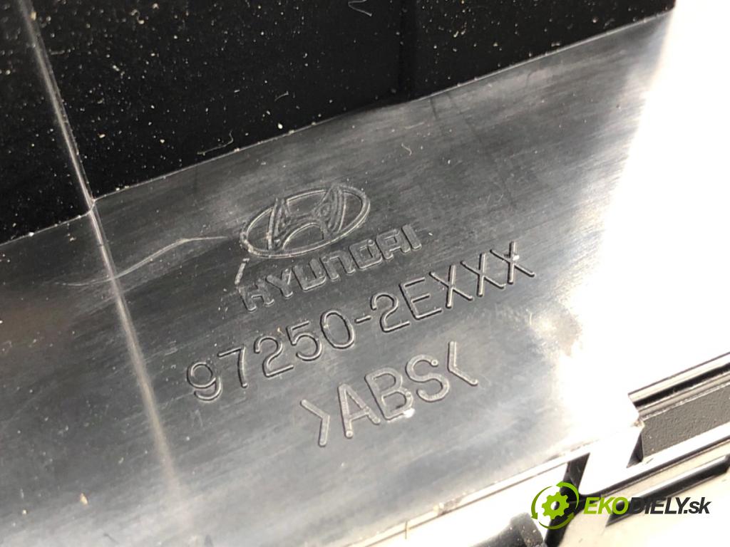 HYUNDAI TUCSON SUV 2006 104 kW 2.0 1975 Panel ovládania kúrenia 97250-2EXXX (Prepínacie páčky pod volantom)