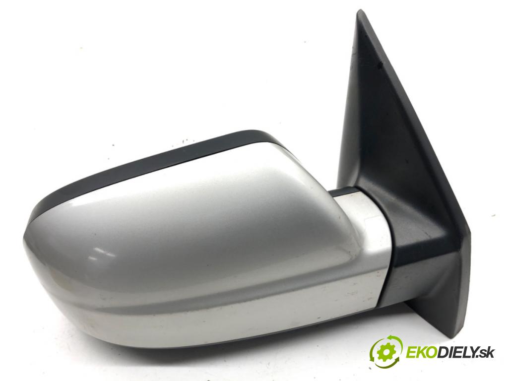 HYUNDAI TUCSON SUV 2006 104 kW 2.0 1975 Spätné zrkadlo pravy