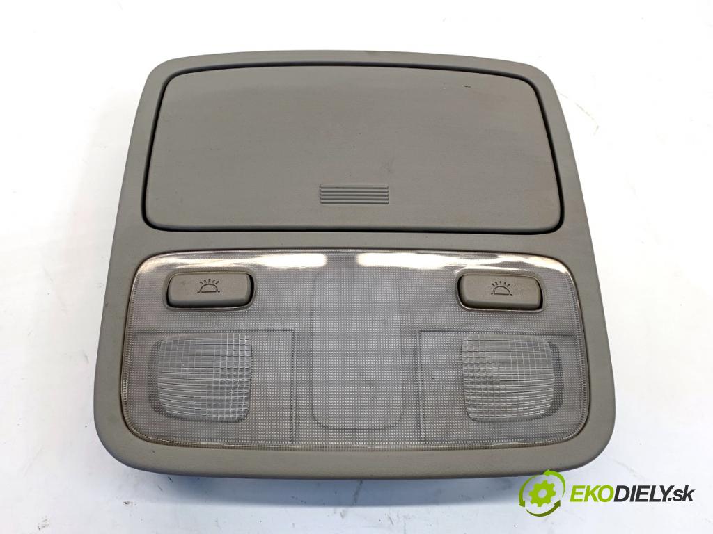 HYUNDAI TUCSON SUV 2006 104 kW 2.0 1975 světlo stropní 