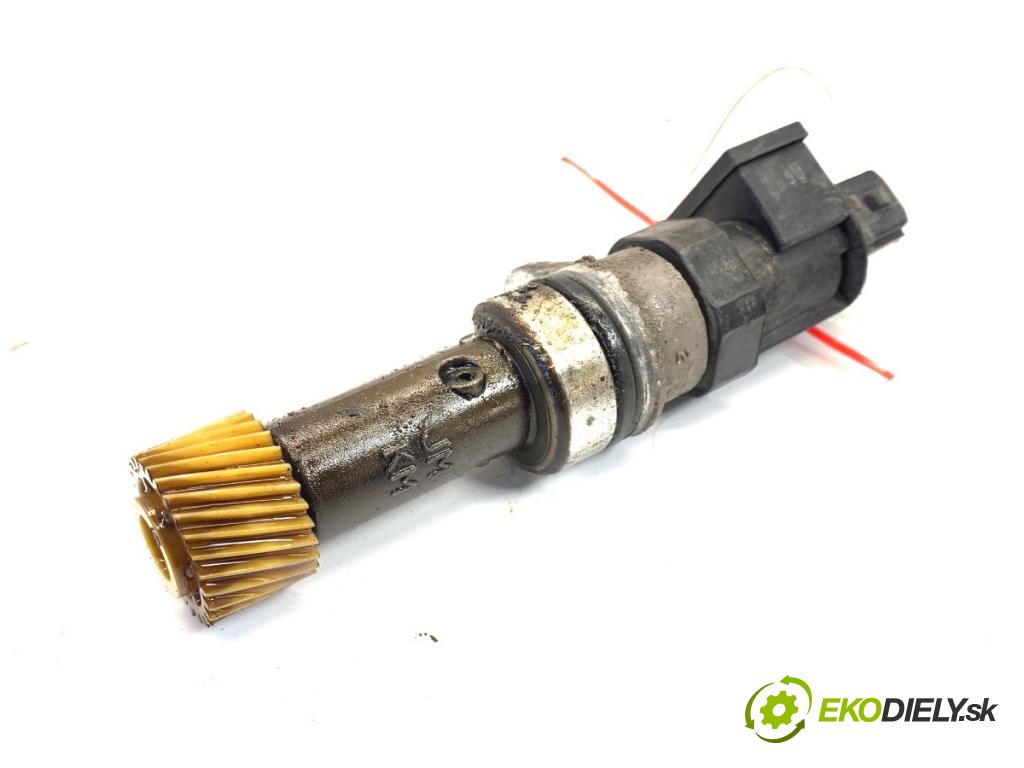 HYUNDAI TUCSON SUV 2006 104 kW 2.0 1975 snímač rychlosti  (Snímač)