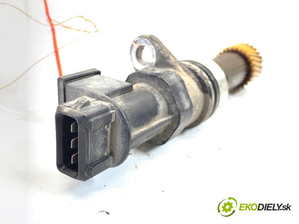 HYUNDAI TUCSON SUV 2006 104 kW 2.0 1975 snímač rychlosti  (Snímač)