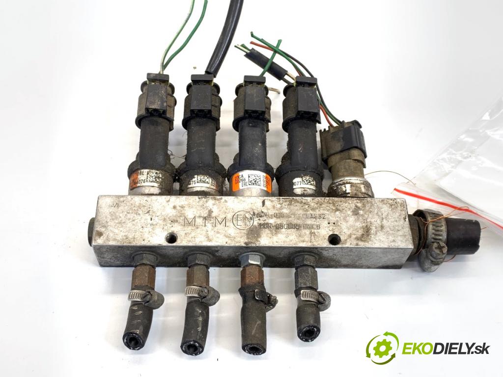 HYUNDAI TUCSON SUV 2006 104 kW 2.0 1975 vstrekovač LPG 67R-010185