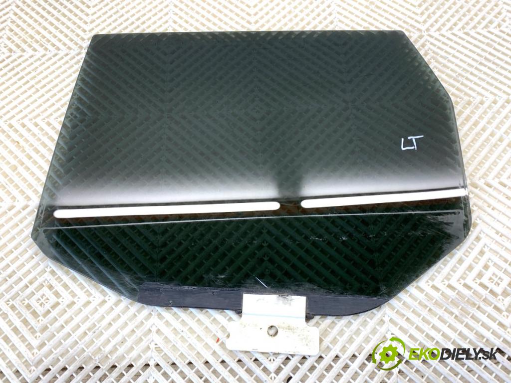 JEEP GRAND CHEROKEE WK SUV 2014 184 kW 3.0 CRD V6 4x4 2987 Okno ľavy zad DVOJNÁSOBNÝ: 