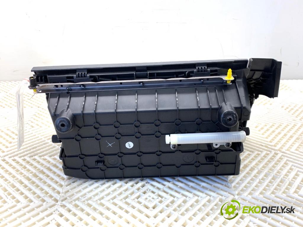 FORD FOCUS IV Kombi 2018 110 kW 2.0 EcoBlue 1995 Priehradka, kastlík spolujazdca JX7B-4A508-AEW (Priehradka (kastlík))