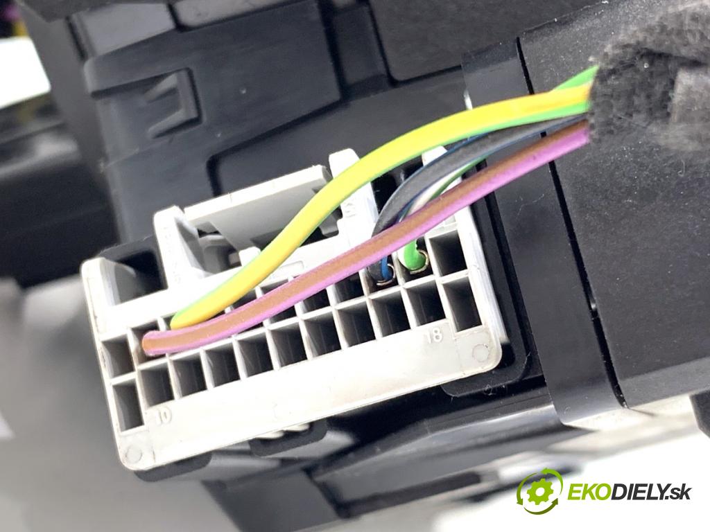 FORD FOCUS IV Kombi 2018 110 kW 2.0 EcoBlue 1995 Prepínač kombinovaný H1BT-14A664-AB (Prepínacie páčky pod volantom)