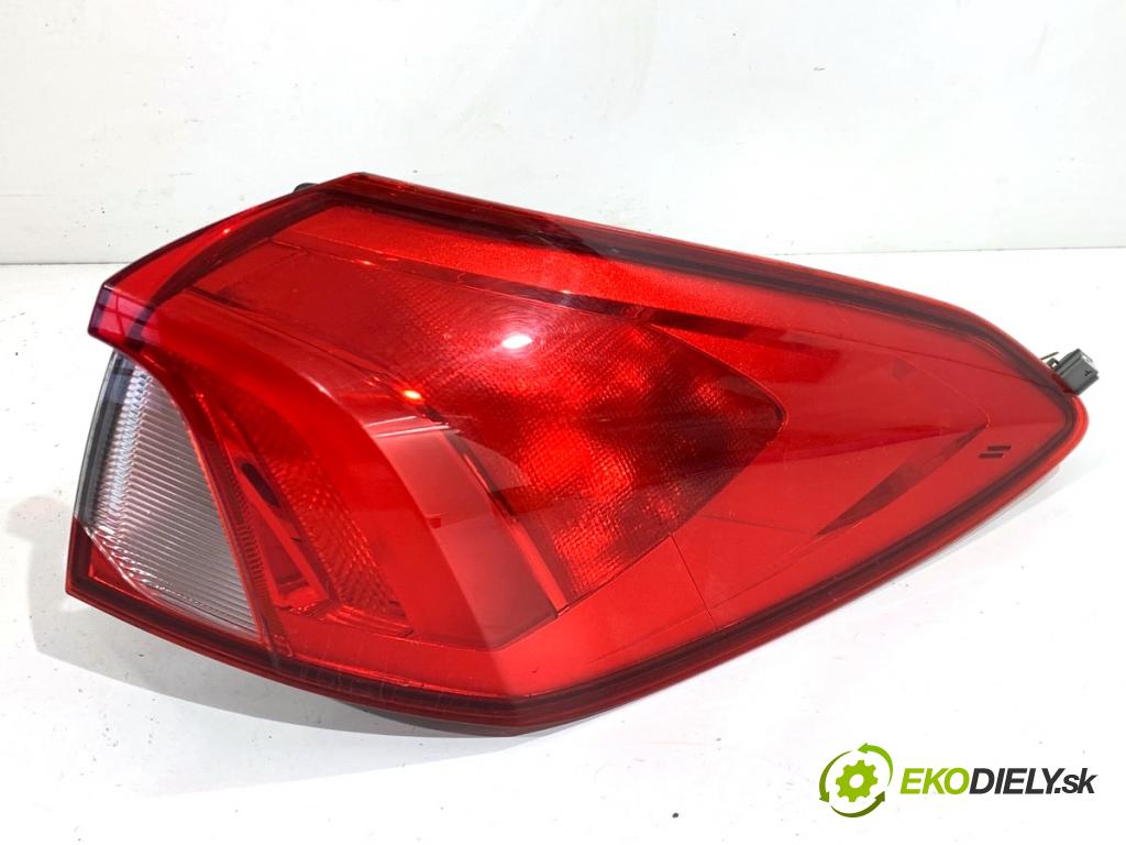 FORD FOCUS IV Kombi 2018 110 kW 2.0 EcoBlue 1995 světlo pravý zadní část JX7B-13404-HC