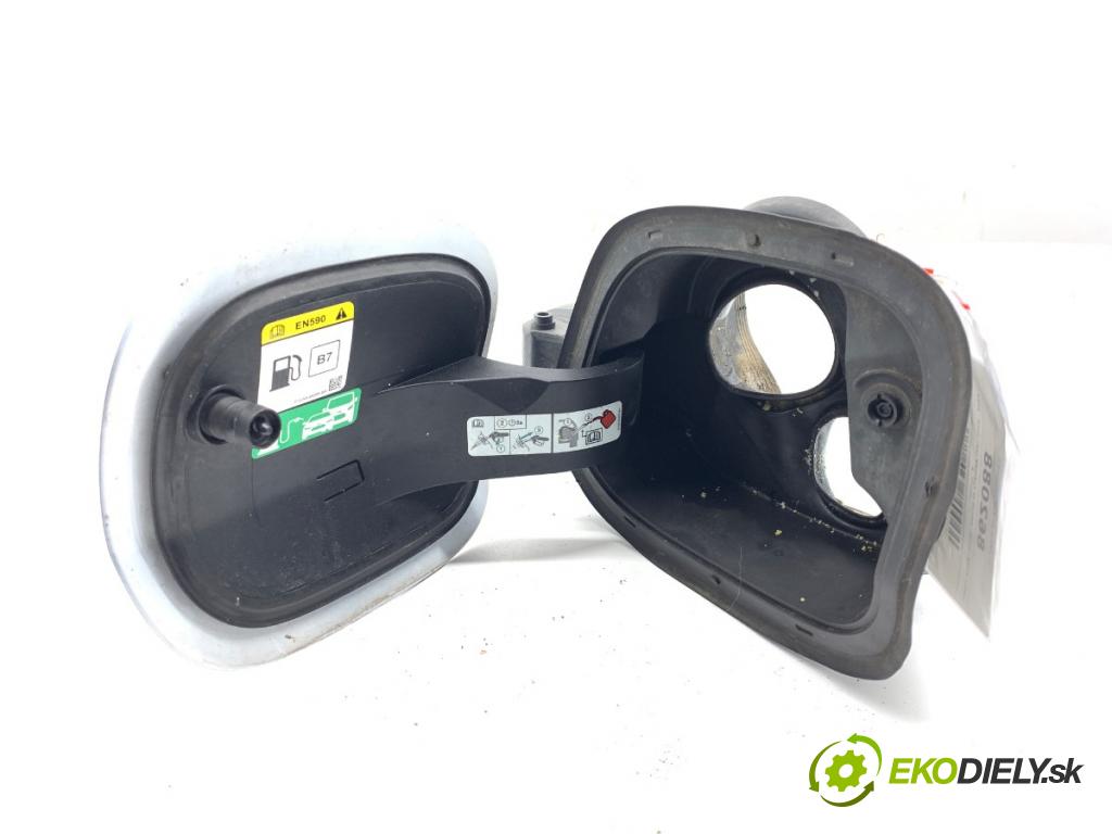 FORD FOCUS IV Kombi 2018 110 kW 2.0 EcoBlue 1995 dvířka nádrže paliva  (Klika dveří ostatní)