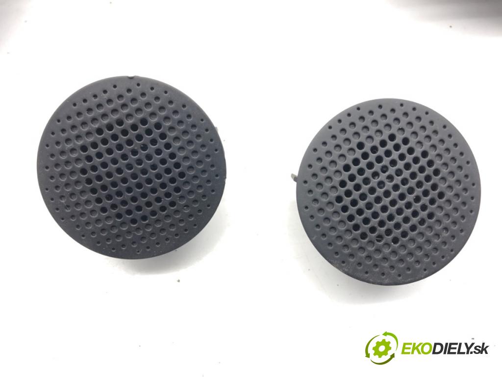 FORD FOCUS IV Kombi 2018 110 kW 2.0 EcoBlue 1995 reproduktory JX7T-18808-AB