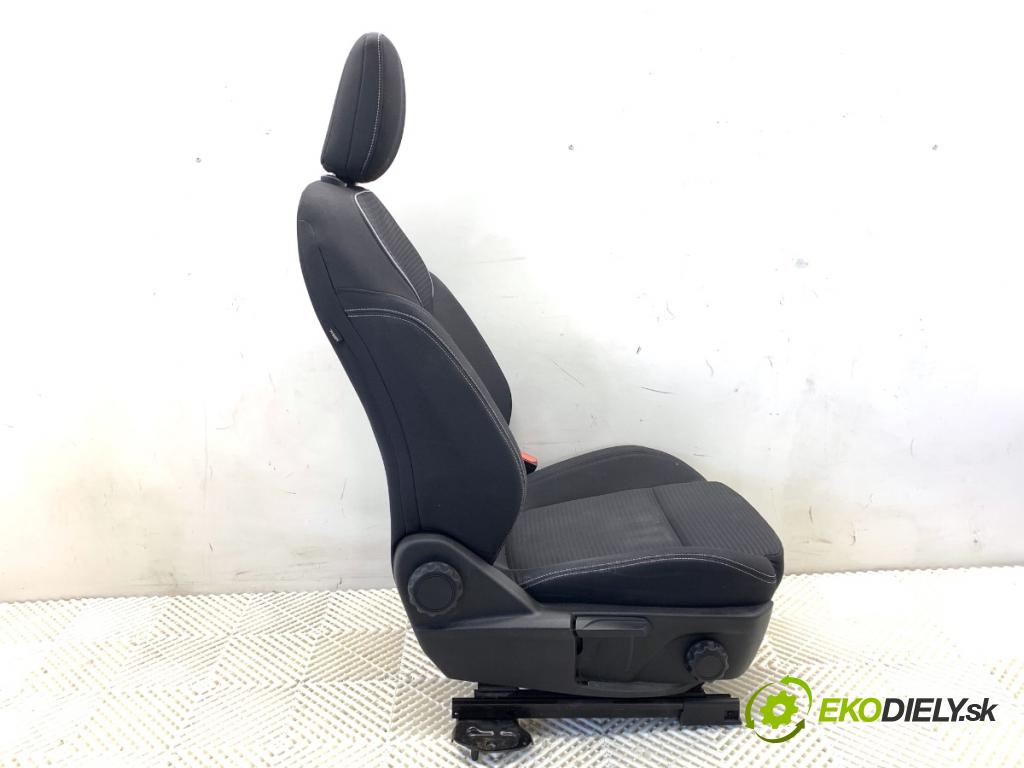 FORD FOCUS IV Kombi 2018 110 kW 2.0 EcoBlue 1995 Sedadlo pravy predný