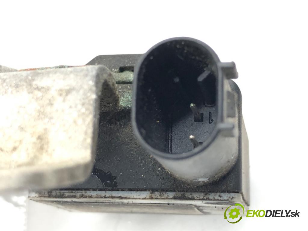 FORD FOCUS IV Kombi 2018 110 kW 2.0 EcoBlue 1995 svorka MINUS: JX6T-10C679-BC