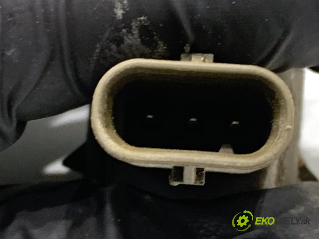 FORD FOCUS IV Kombi 2018 110 kW 2.0 EcoBlue 1995 Snímač PDC JU5T-15K859-AGW